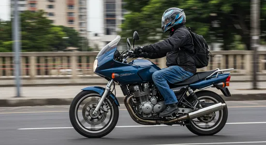Pantalones tejanos moto urbano